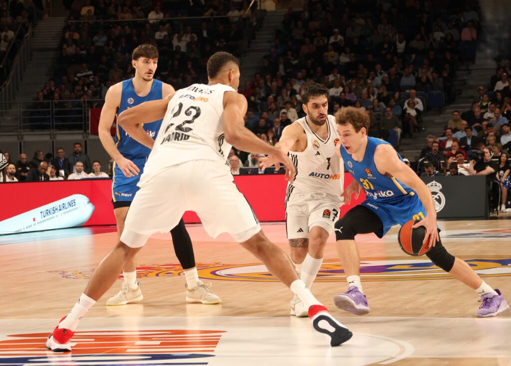 Real Madrid venció al Maccabi por la Euroliga